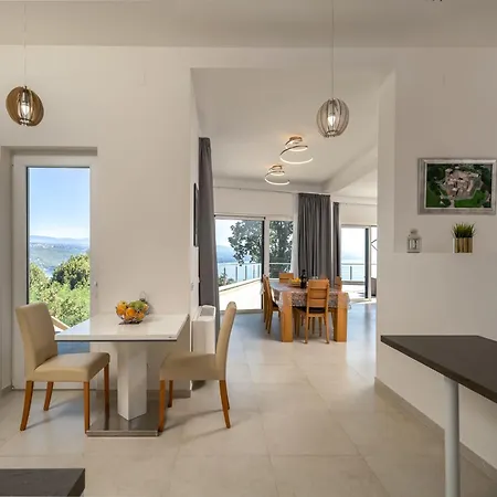 Anna By Interhome * Opatija