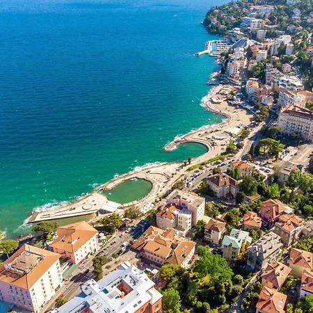 Anna By Interhome * Opatija