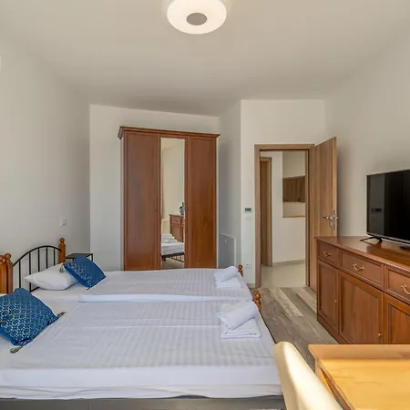 Anna By Interhome * Opatija